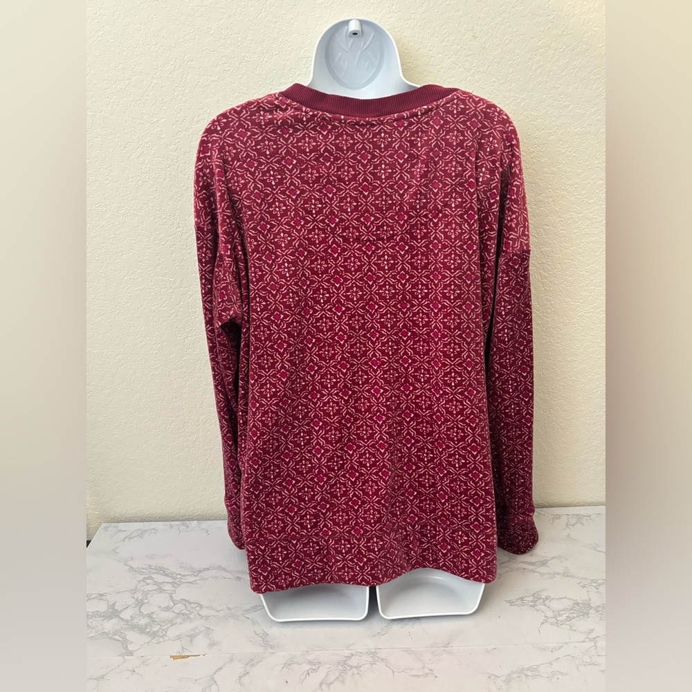 Nautica Top Womens Medium Red Pullover Long Sleeve V Neck Velour Soft - Picture 4 of 5